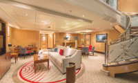 Queen Mary 2 Suite Stateroom